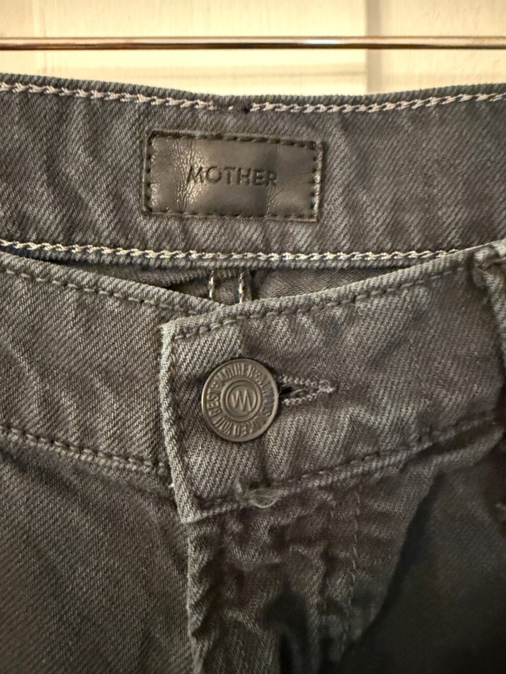 Mother The Drop Out Jeans size 26 - Picture 3 of 11